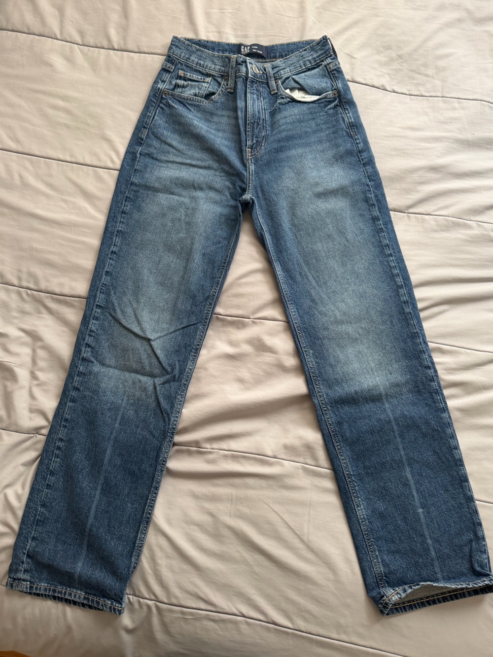 GAP 90’s loose fit jeans